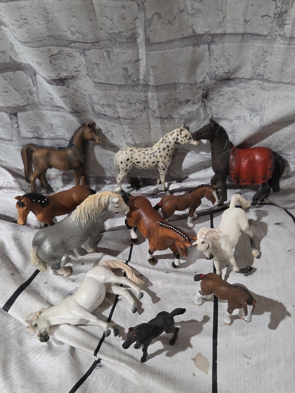 Lot Of 11 Schleich Horse Figurine Set